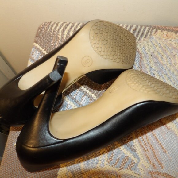 GUC Merona Vegan Leather Heels Sz 9 - Picture 7 of 8